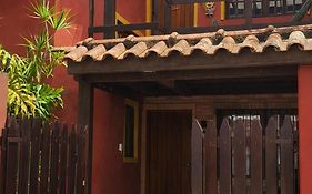 Chales Ubatubaloft